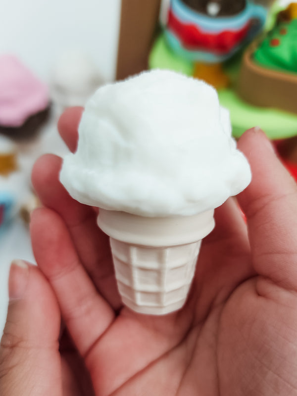 VANILLA ICE CREAM FIDGET CLICKER