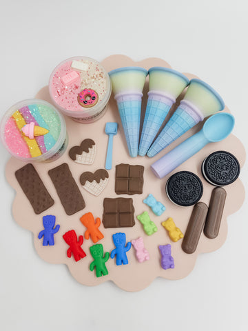 PLAYDOUGH KITS
