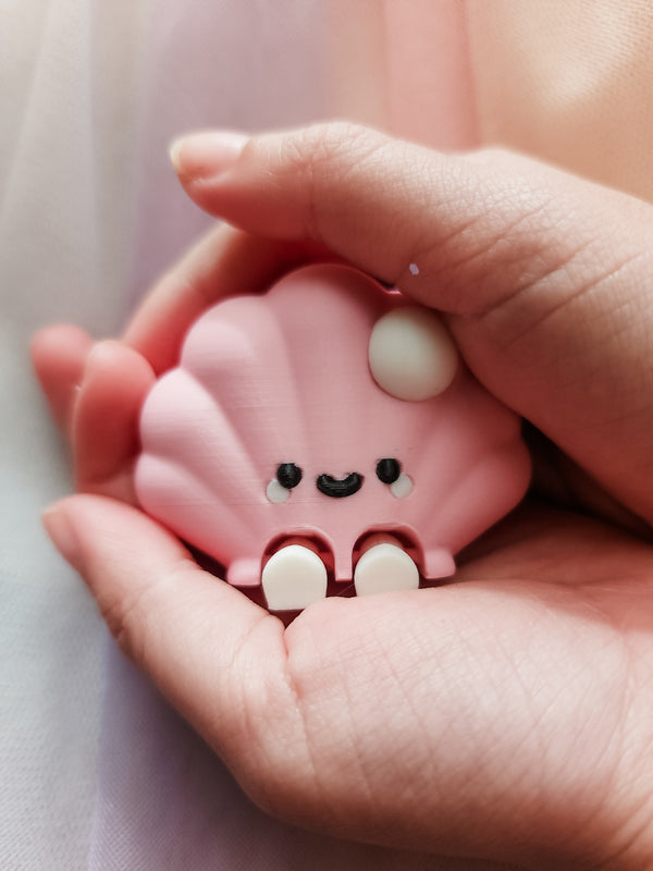 SWEET SEASHELL FIDGET CLICKER