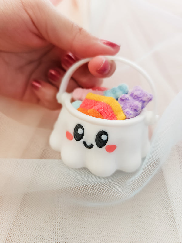 GHOST CANDY BUCKET