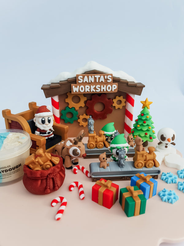 PRE-ORDER SANTA'S WORKSHOP PLAYDOUGH KIT