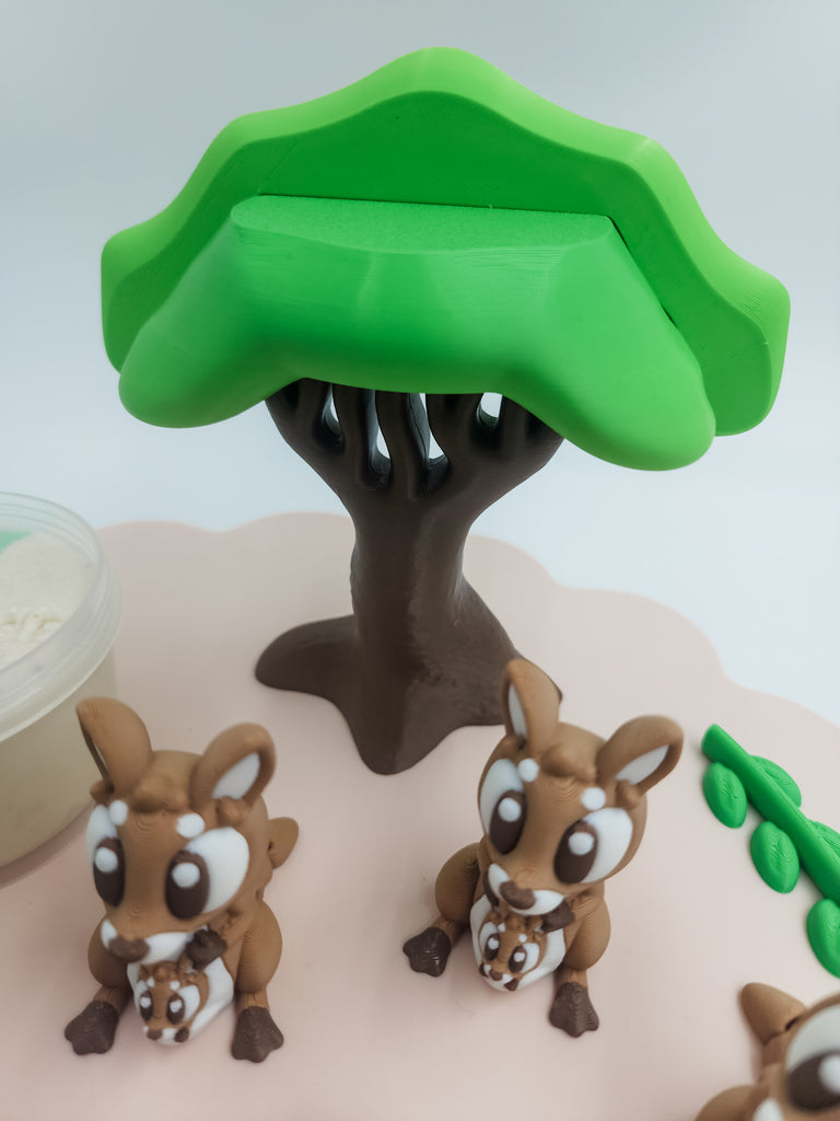 tree prop for kangaroo playdough kit 